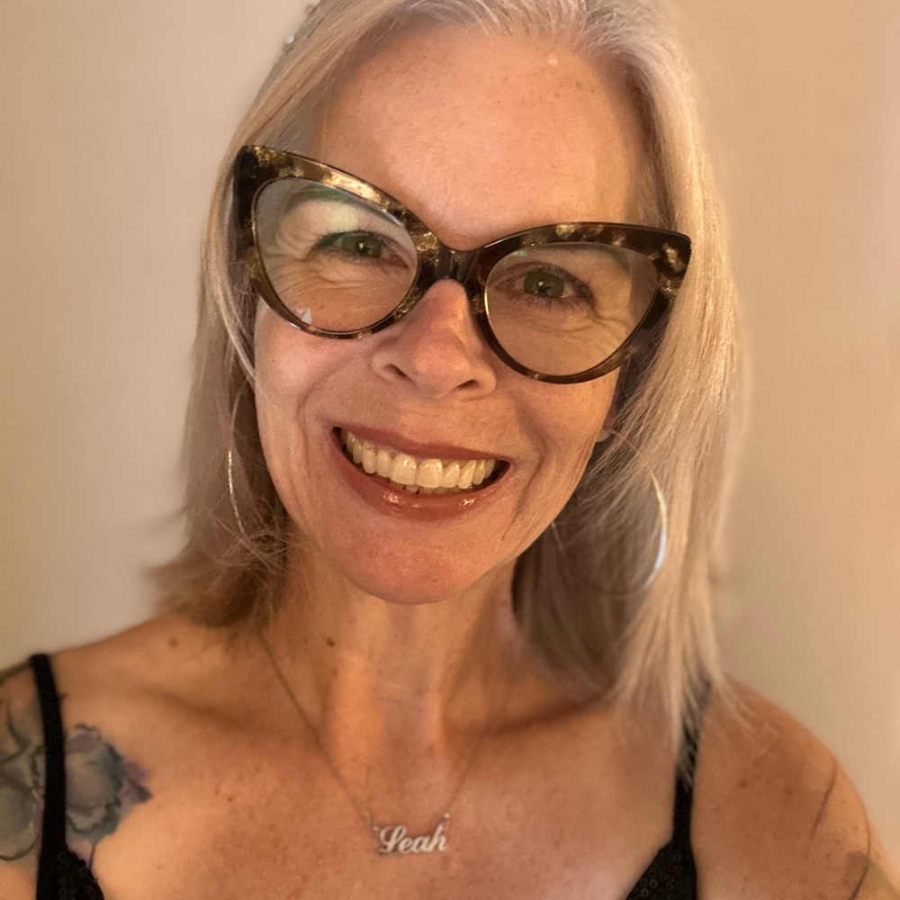 Meet your Posher, Leah